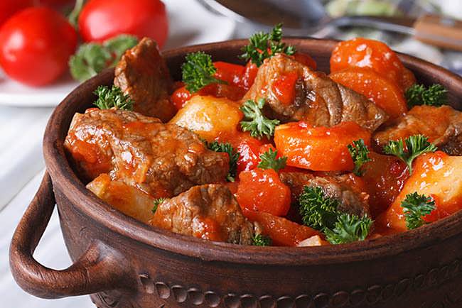 یک-سفره-بدون-گلوتن-تاس-کباب