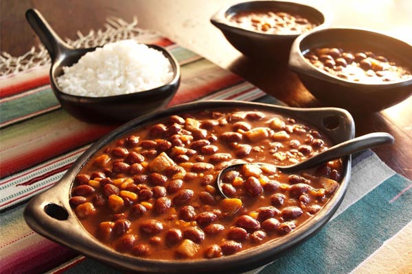  لوبیا و برنج برای صبحانه  