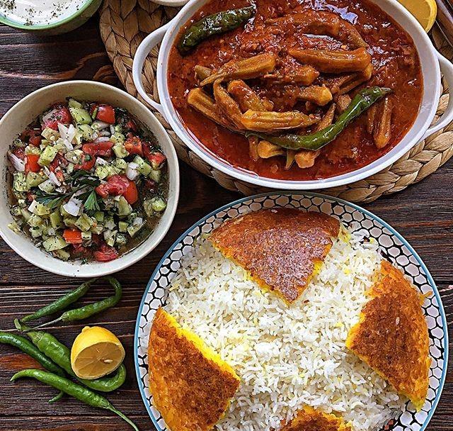  یک-سفره-بدون-گلوتن_خورشت-بامیه-با-مرغ